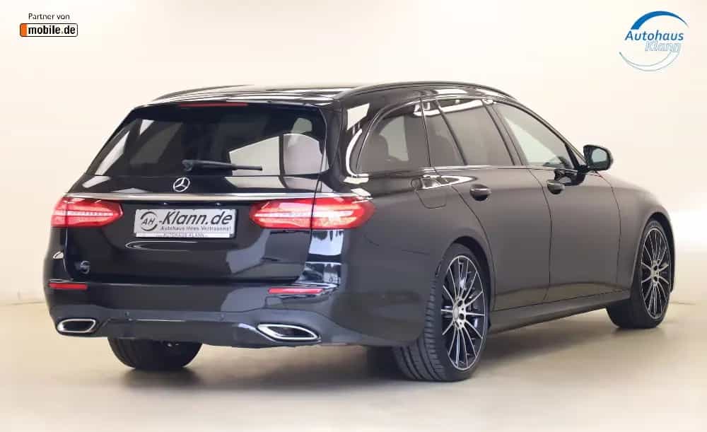 Mercedes-Benz E-Class 200 T 184PS 9G AMG Line Night RCAM LED 11/2016-photo-5