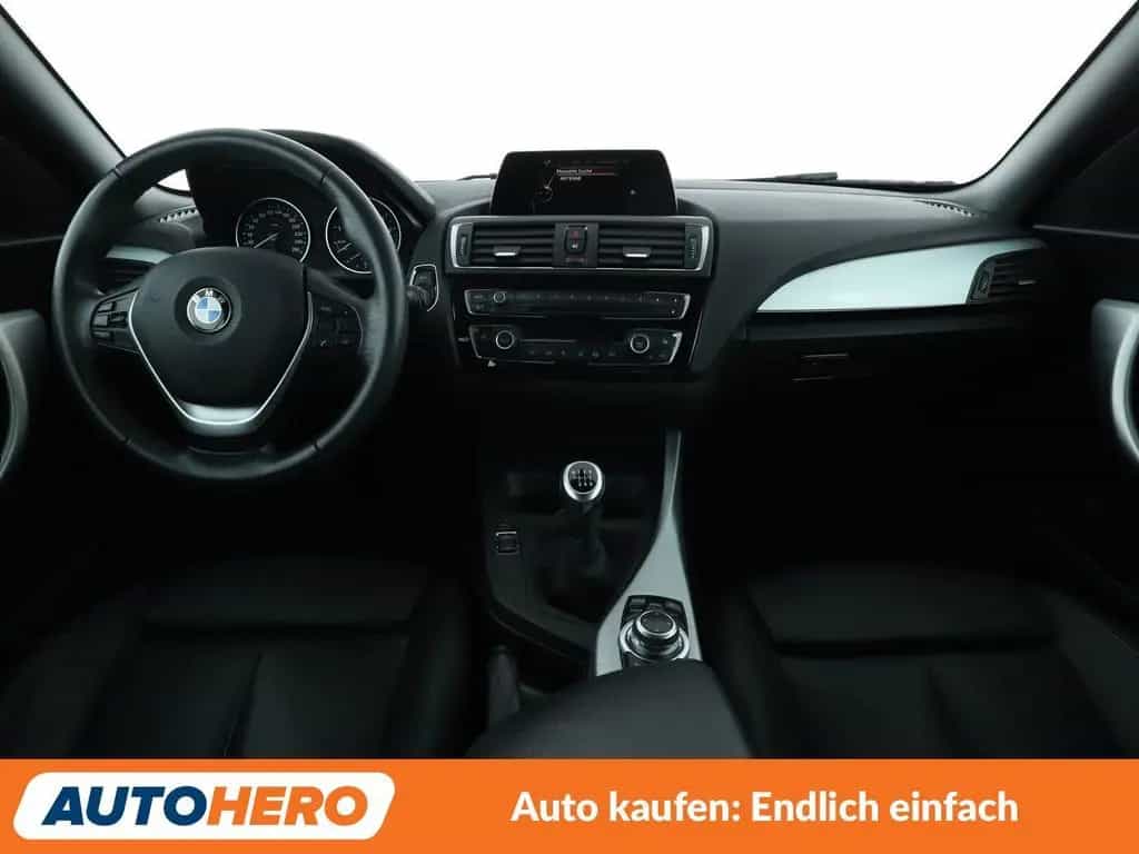 BMW 2 Series 218i Sport Line *NAV*XENON*TEMP*PDC*SHZ*ALU* 03/2016-photo-11