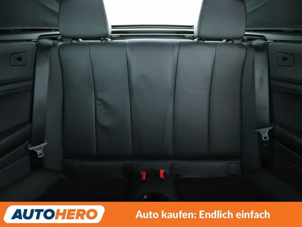BMW 2 Series 218i Sport Line *NAV*XENON*TEMP*PDC*SHZ*ALU* 03/2016-photo-15