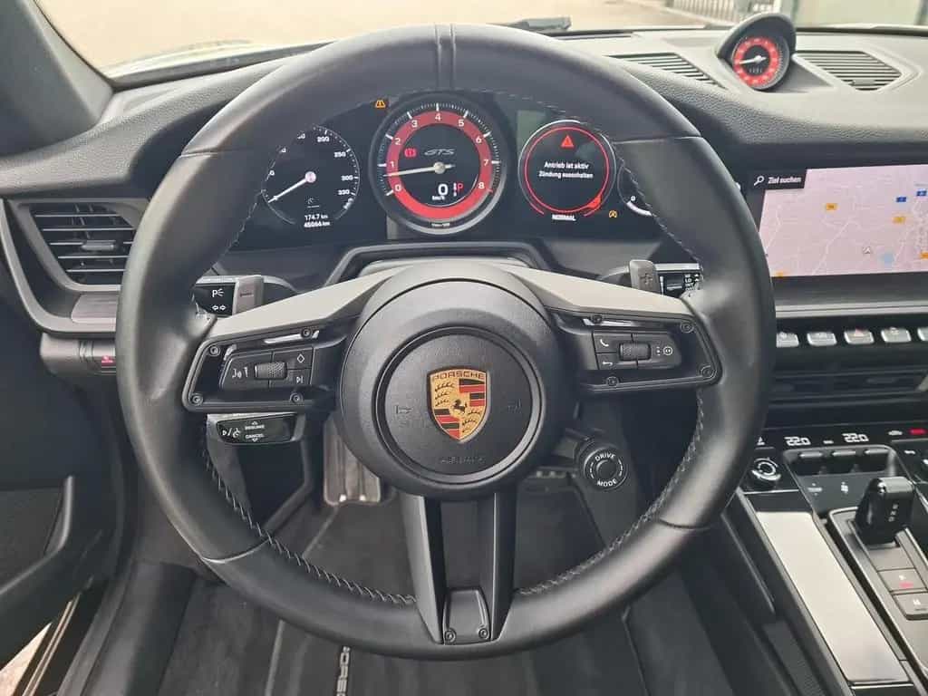 Porsche 911 992 Carrera 4 GTS 360°Park PDLS+ PASM SHZ 04/2022-photo-12