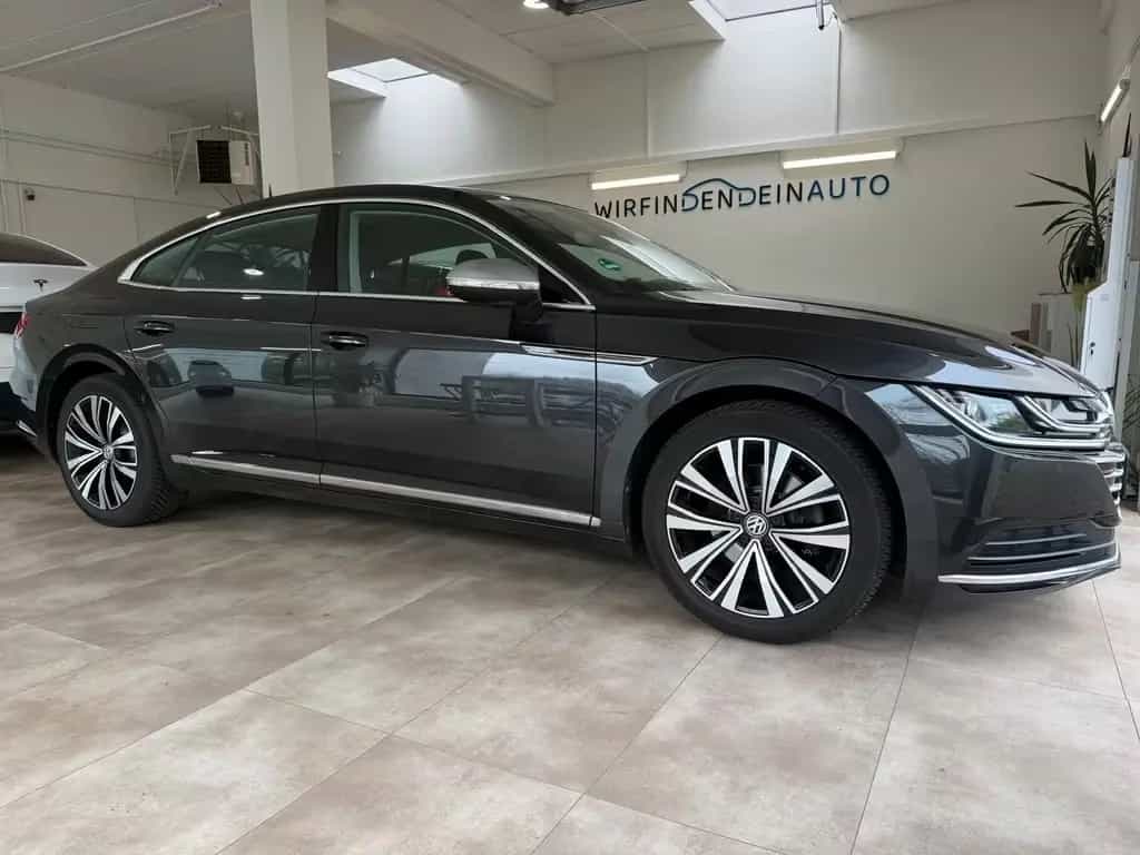 Volkswagen Arteon Elegance*HuD*Massage*ACC*Spur*AHK 12/2019-photo-3