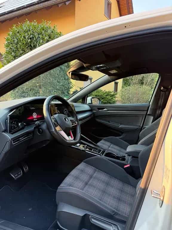 Volkswagen VW Golf 8 GTI 07/2022-photo-3