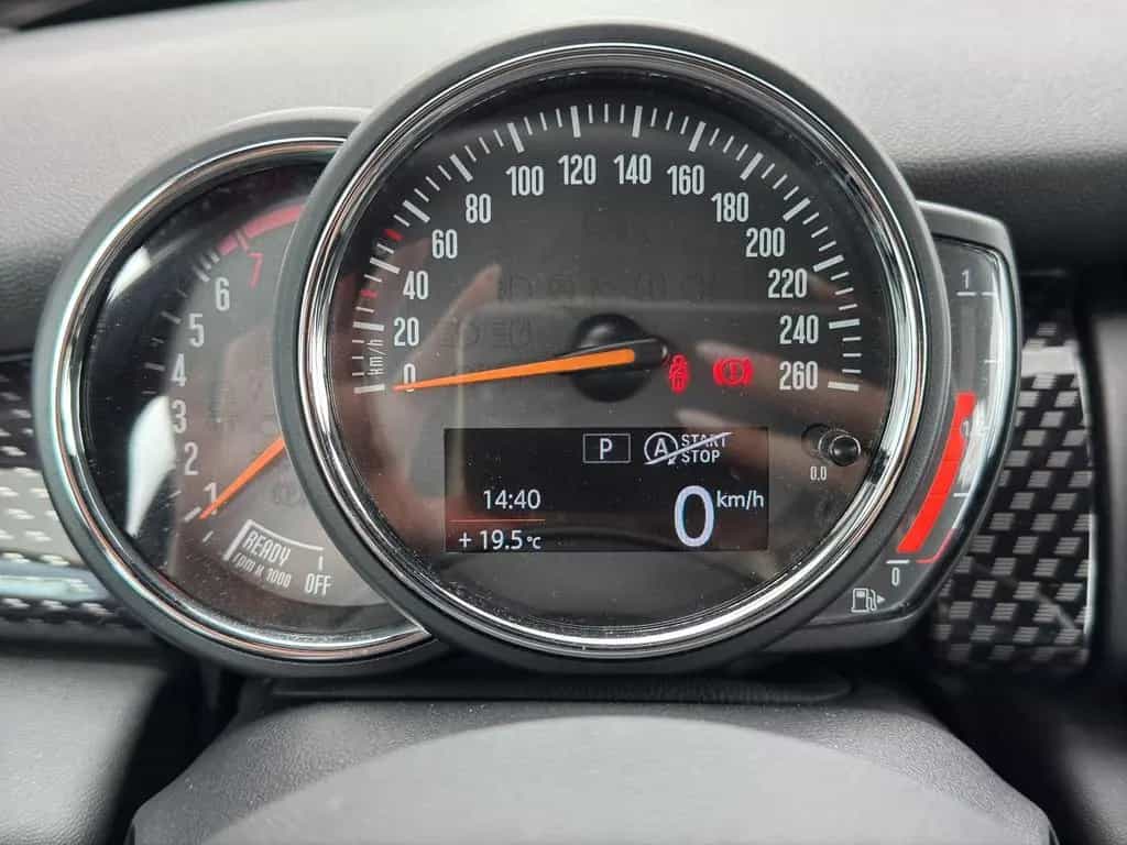 MINI Cooper S Navi CarPlay LED Sportsitze MINI Drivin 06/2020-photo-24