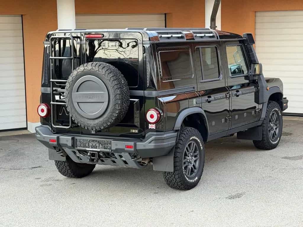 INEOS Grenadier Station Wagon Fieldmaster Edition 08/2023-photo-2