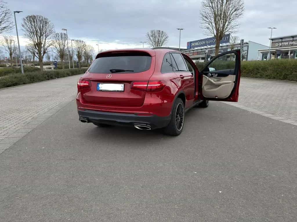 Mercedes-Benz GLC-Class 250 4MATIC Autom. - 12/2016-photo-1