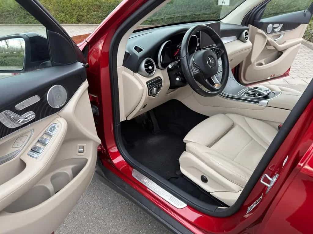 Mercedes-Benz GLC-Class 250 4MATIC Autom. - 12/2016-photo-5