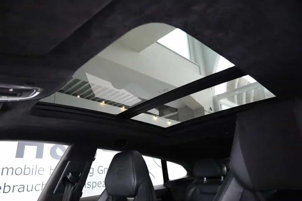 Lamborghini Urus *Panorama*AHK*Bang & Olufsen 12/2018-photo-17