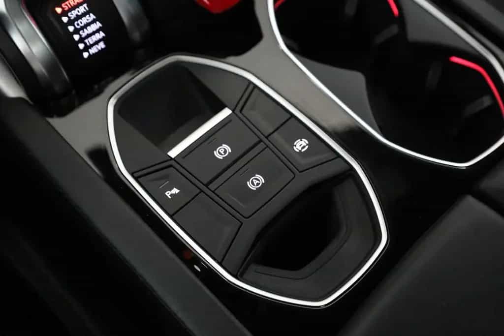 Lamborghini Urus *Panorama*AHK*Bang & Olufsen 12/2018-photo-25
