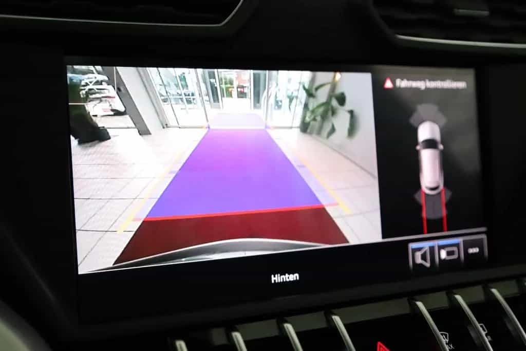 Lamborghini Urus *Panorama*AHK*Bang & Olufsen 12/2018-photo-29