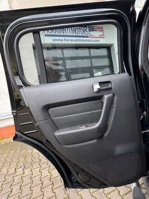 Hummer H3 3.5 SUV 01/2007-photo-11