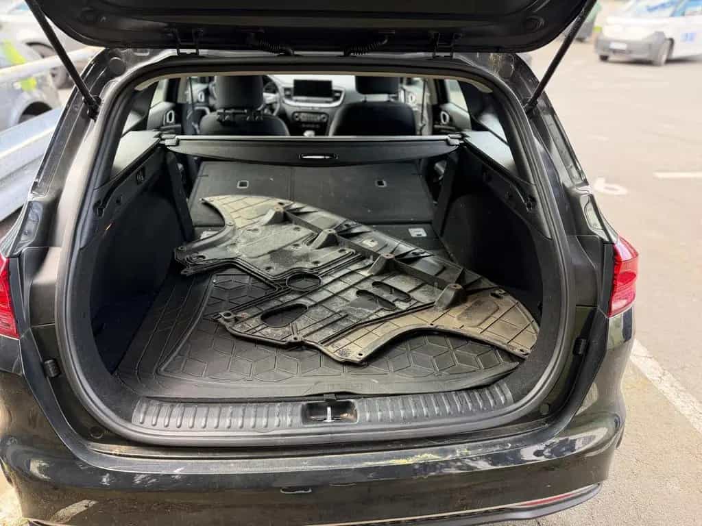Kia Ceed Sportswagon - AUT - MOTORPROBLEM 08/2020-photo-13