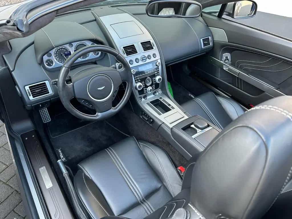 Aston Martin V8 Vantage Roadster 4.7l S Sportshift S 05/2011-photo-4