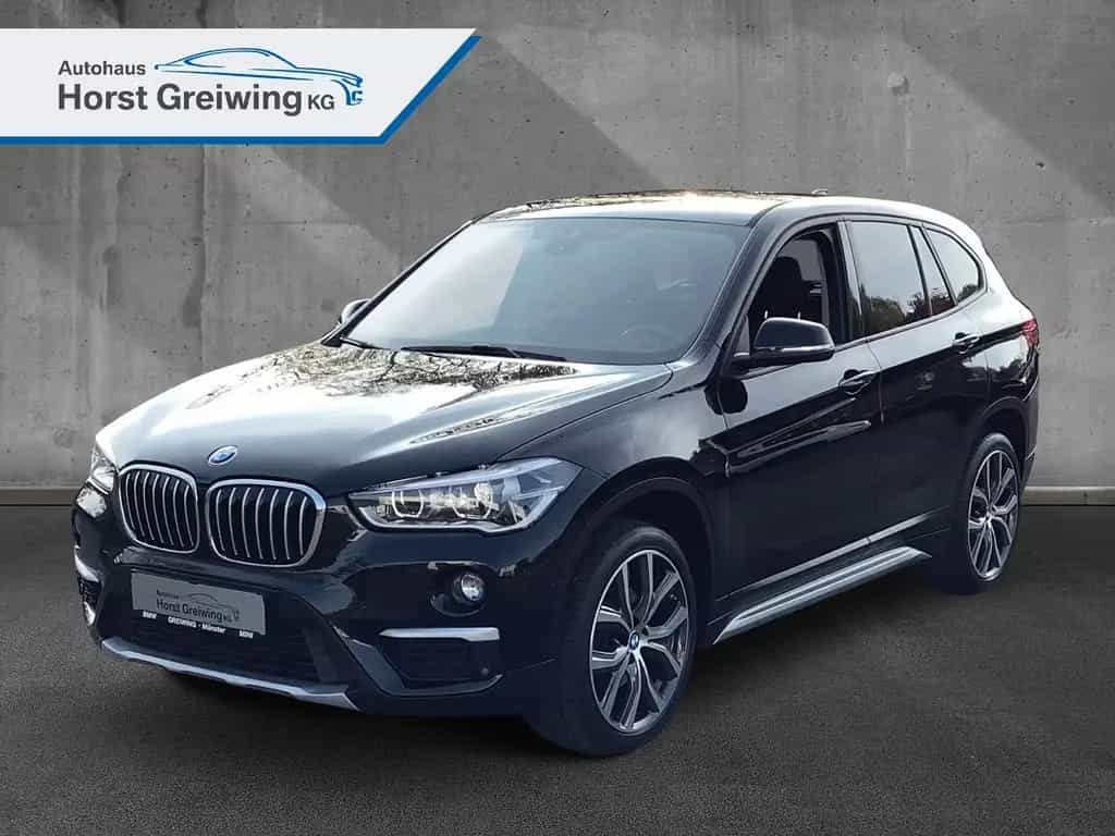 BMW X1 sDrive 18 i A xLine LED Kamera Leder HUD Navi 06/2017-photo-0