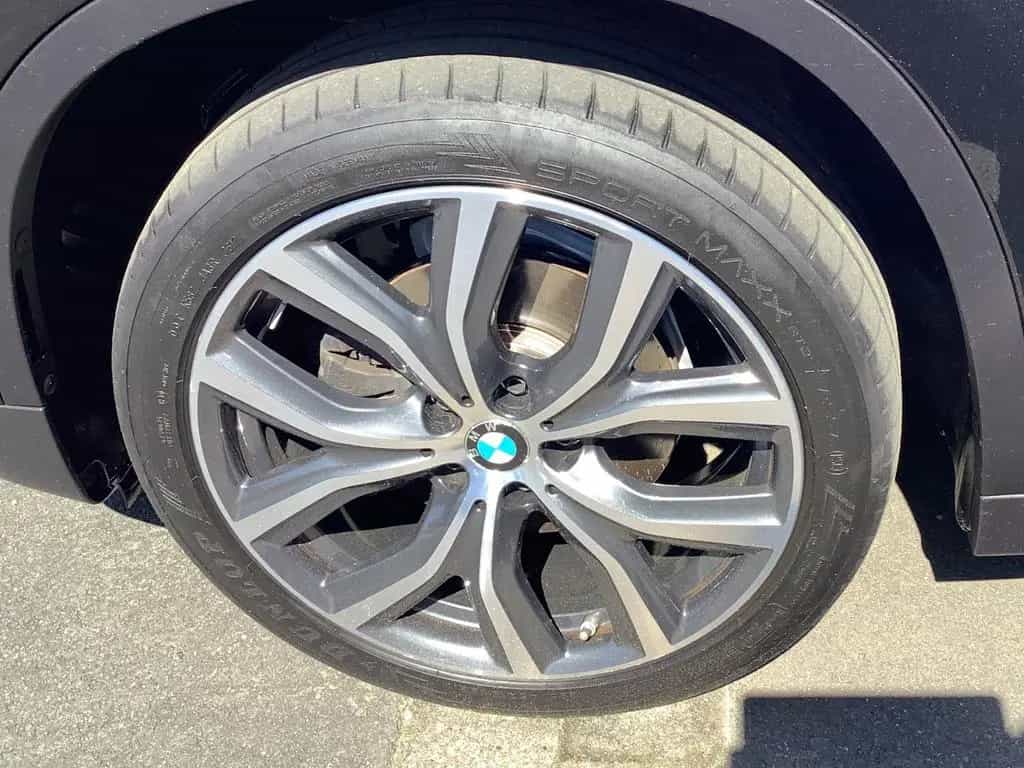BMW X1 sDrive 18 i A xLine LED Kamera Leder HUD Navi 06/2017-photo-25