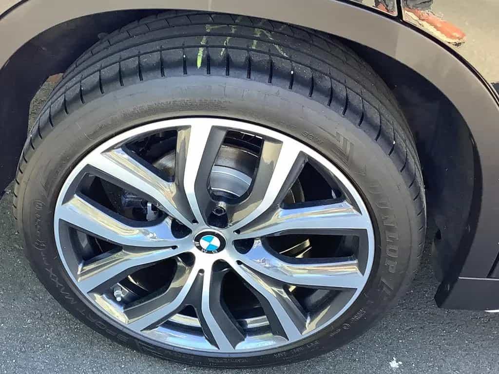 BMW X1 sDrive 18 i A xLine LED Kamera Leder HUD Navi 06/2017-photo-27