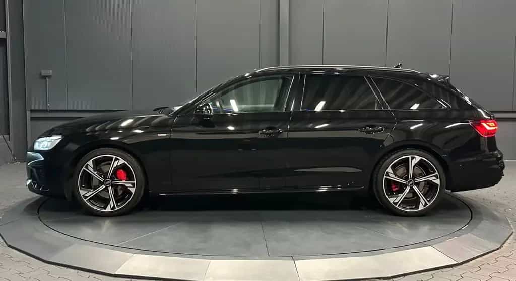 Audi A4 Avant 40 TFSI S-Line Edition*19Zoll*PANORAMA* 11/2023-photo-1