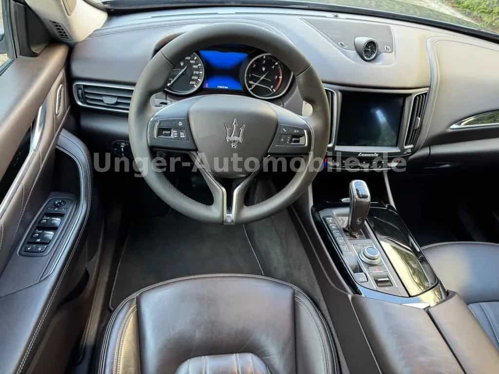 Maserati Levante Diesel GranLusso*DAB*21zoll*Voll-Leder 11/2019-photo-12