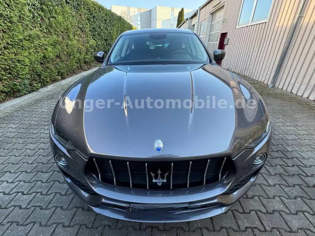 Maserati Levante Diesel GranLusso*DAB*21zoll*Voll-Leder 11/2019-photo-7
