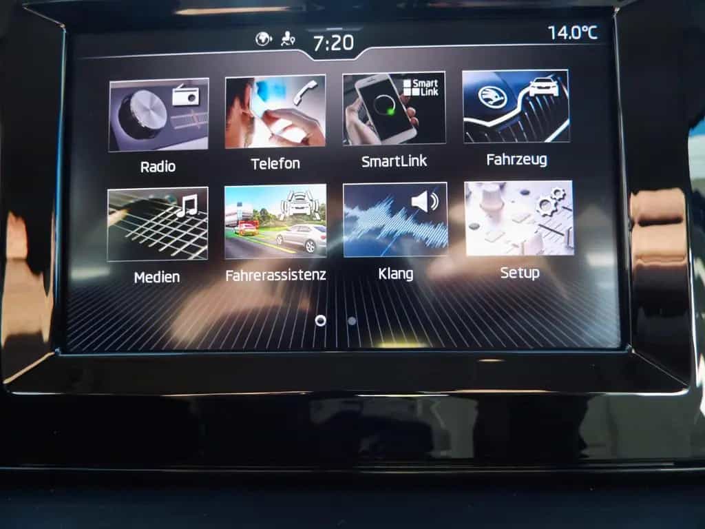 Skoda Kamiq Ambition , SHZ, APPLE CarPlay,AHZV abnehmb 12/2019-photo-16