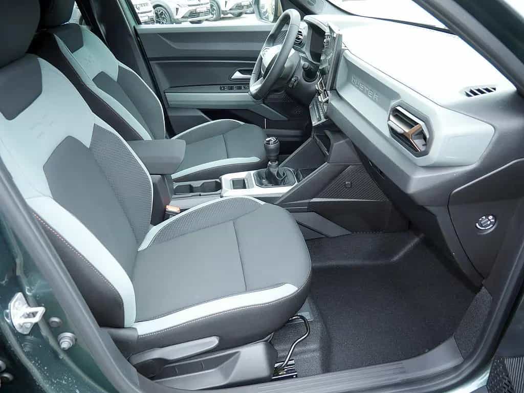 Dacia Duster Extreme Mild Hybrid 140 04/2026-photo-2