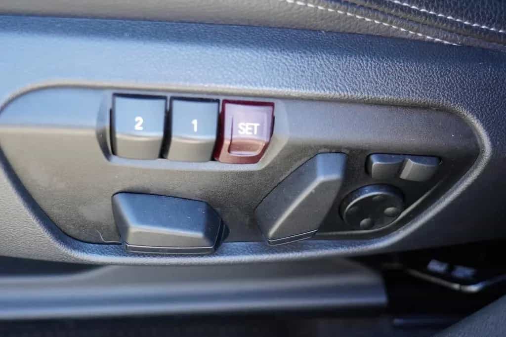 BMW X1 sDrive 20 i M Sport MIT 2 JAHREN GARANTIE !! 05/2019-photo-21