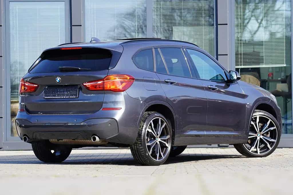 BMW X1 sDrive 20 i M Sport MIT 2 JAHREN GARANTIE !! 05/2019-photo-8