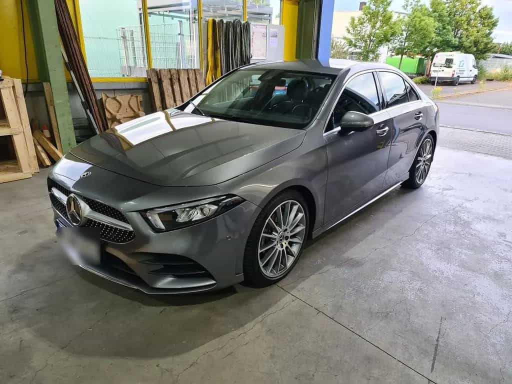 Mercedes-Benz A-Class A-Klasse Limousine AMG Line Stand... 09/2019-photo-0