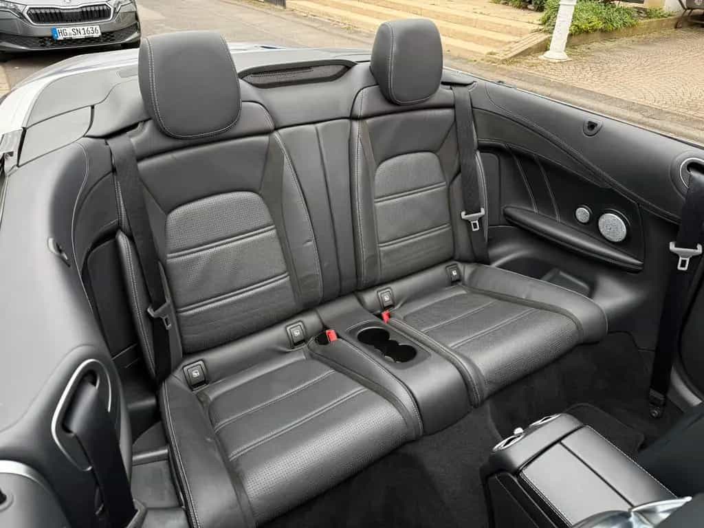Mercedes-Benz C-Class 63 S AMG Cabrio Deutsch Perf Burm Carbon Voll 06/2018-photo-39
