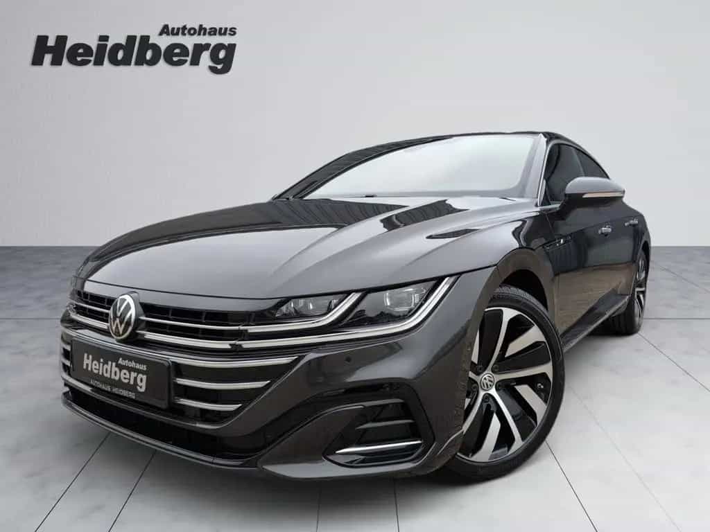 Volkswagen Arteon 4M R-LINE AHK PANO NAPPA IQ 19" StHzg H&K 10/2021-photo-0
