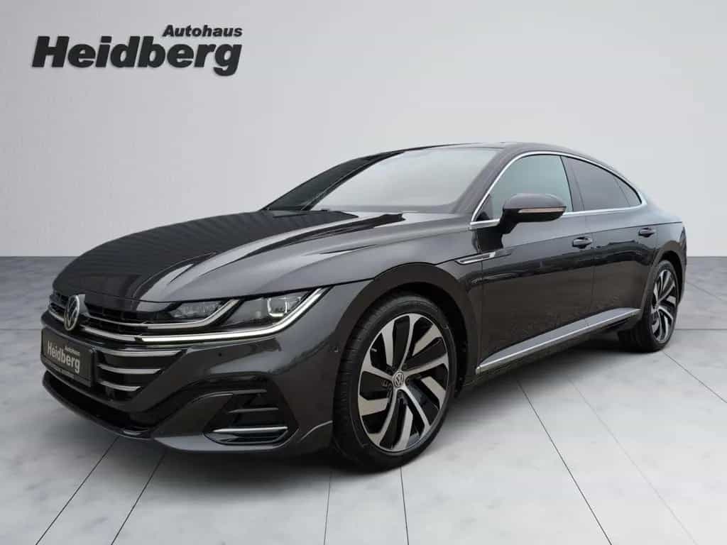 Volkswagen Arteon 4M R-LINE AHK PANO NAPPA IQ 19" StHzg H&K 10/2021-photo-2