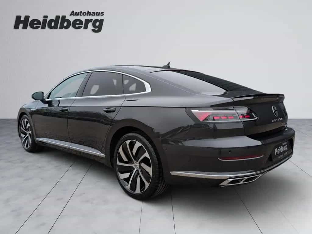 Volkswagen Arteon 4M R-LINE AHK PANO NAPPA IQ 19" StHzg H&K 10/2021-photo-5