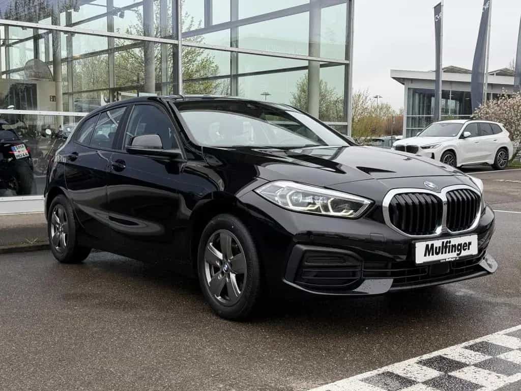 BMW 1 Series 118i Aut.Advantage LED Temp.DAB Klimaaut.PDC Alu 01/2022-photo-3