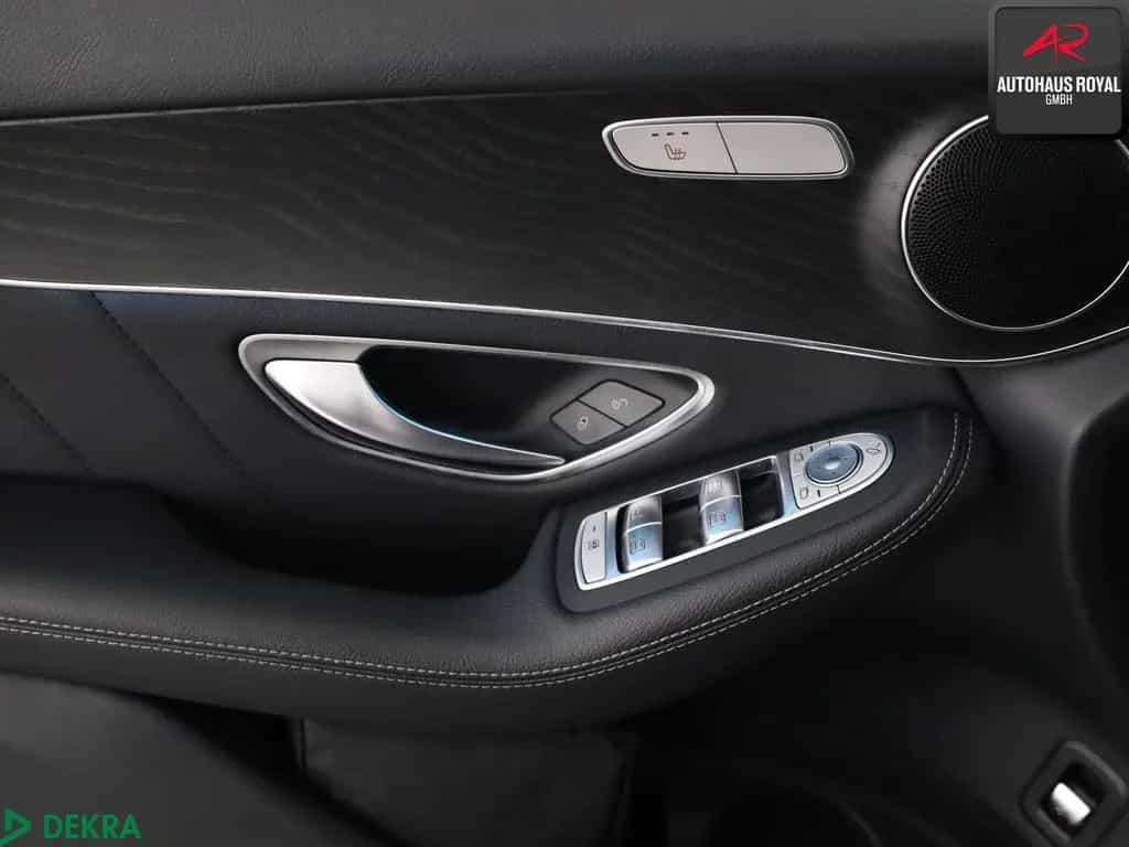 Mercedes-Benz GLC-Class 250 4M Coupe 3x AMG GLASDACH,AIRMATIC,DISTRO 01/2018-photo-13