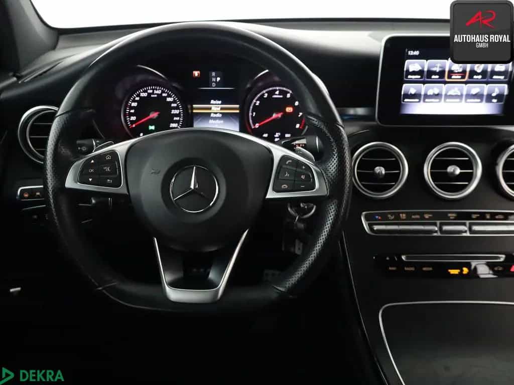 Mercedes-Benz GLC-Class 250 4M Coupe 3x AMG GLASDACH,AIRMATIC,DISTRO 01/2018-photo-14