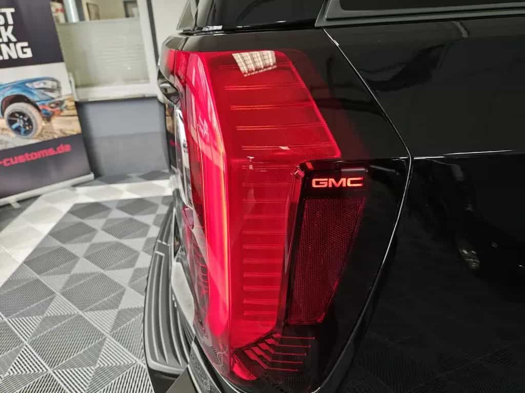 GMC Yukon Denali 2026 Facelift 24"Fonds Monitore HUD null-photo-10