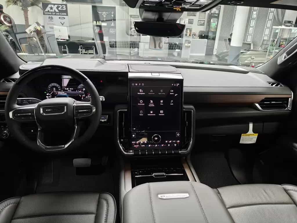 GMC Yukon Denali 2026 Facelift 24"Fonds Monitore HUD null-photo-21