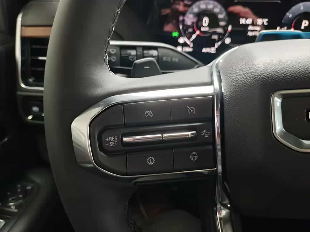 GMC Yukon Denali 2026 Facelift 24"Fonds Monitore HUD null-photo-40