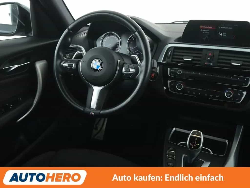 BMW 1 Series 120i M Sport Aut.*NAVI*LED*PDC*SHZ*TEMPO* 12/2017-photo-12