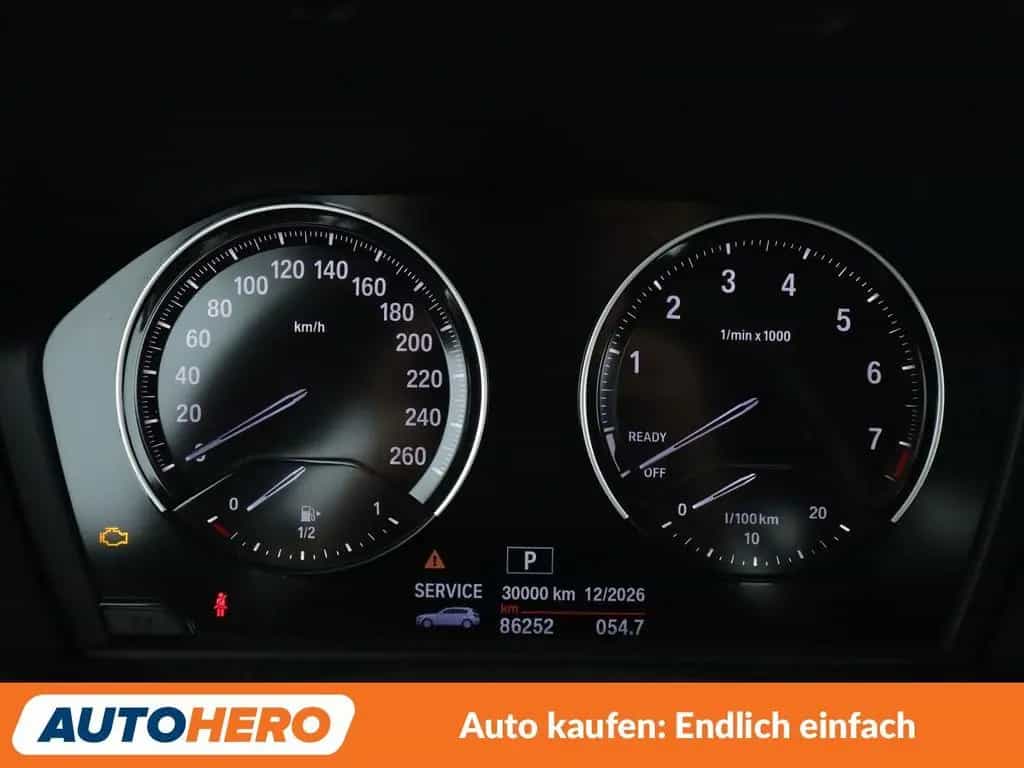 BMW 1 Series 120i M Sport Aut.*NAVI*LED*PDC*SHZ*TEMPO* 12/2017-photo-19
