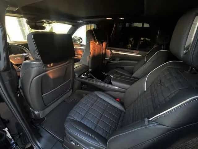 Cadillac Escalade ESV Sport Platinum 6.2l MY 26 sofort null-photo-10