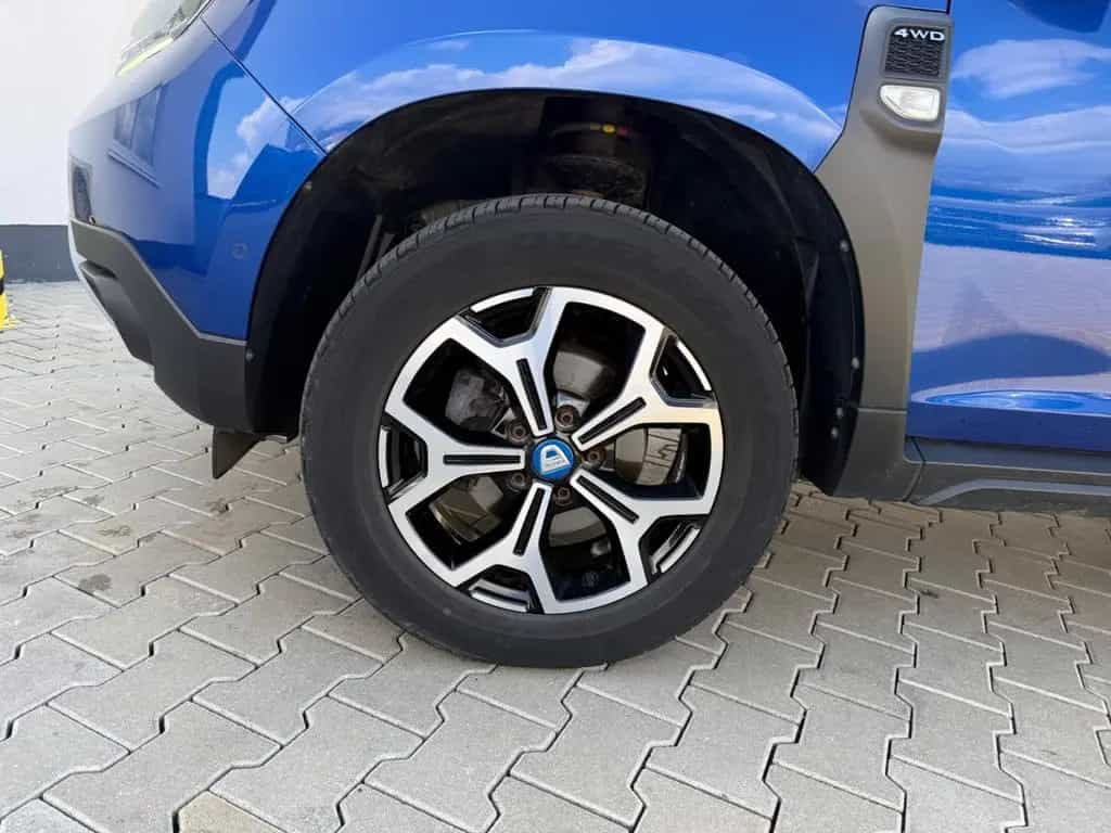Dacia Duster II Celebration 4WD 05/2021-photo-26