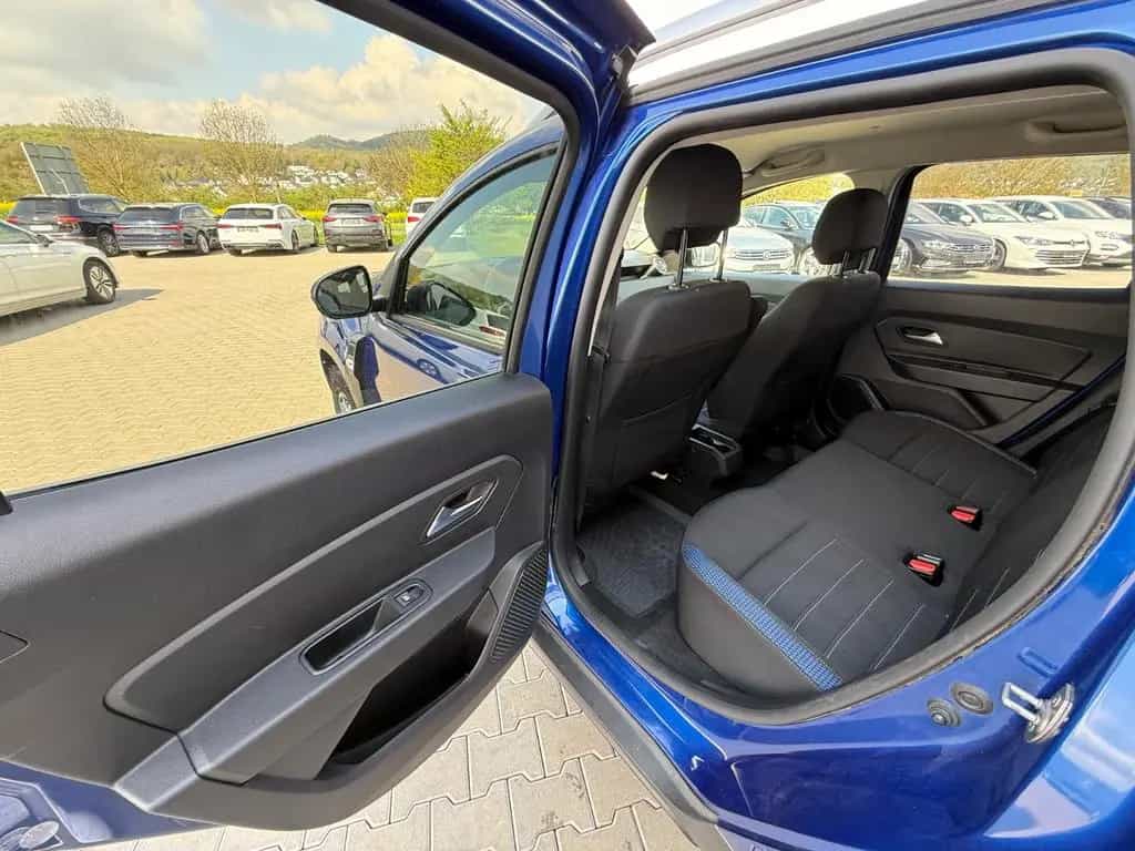 Dacia Duster II Celebration 4WD 05/2021-photo-7