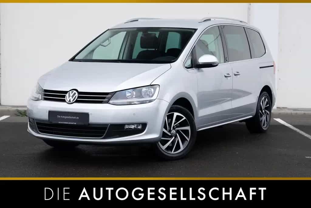 Volkswagen Sharan 1.4 TSI Sound*NAVI*KAMERA*STHZ*AHK*1.HD* 06/2017-photo-0