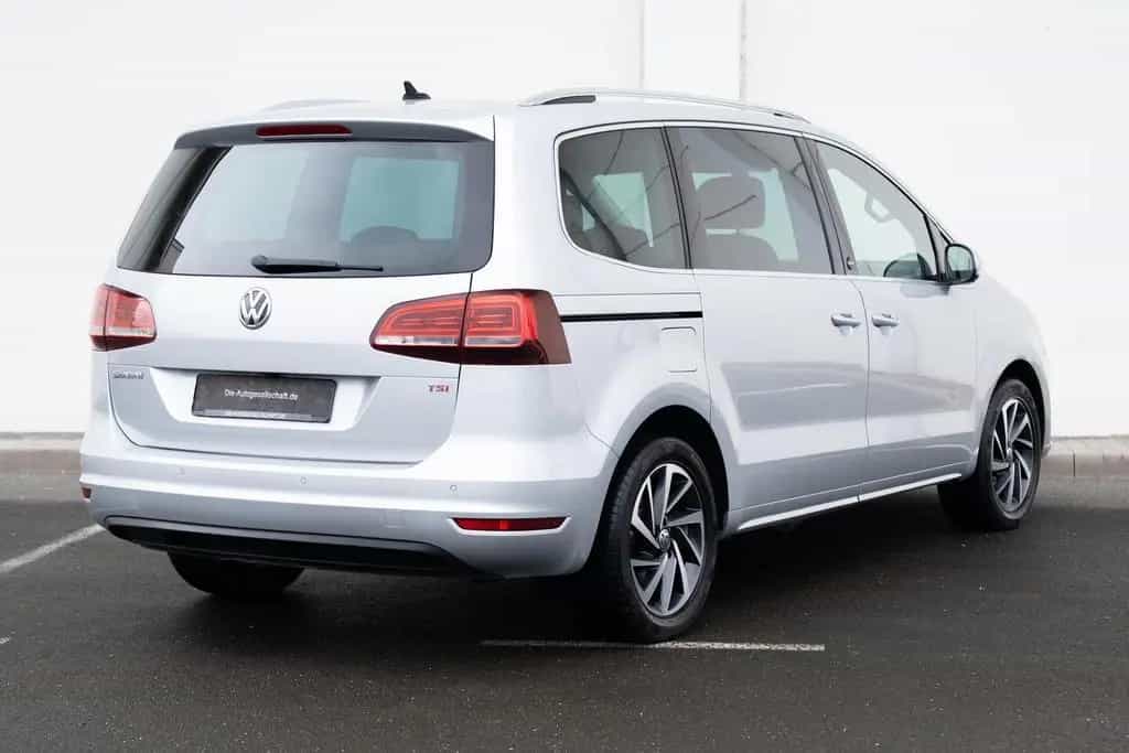Volkswagen Sharan 1.4 TSI Sound*NAVI*KAMERA*STHZ*AHK*1.HD* 06/2017-photo-6