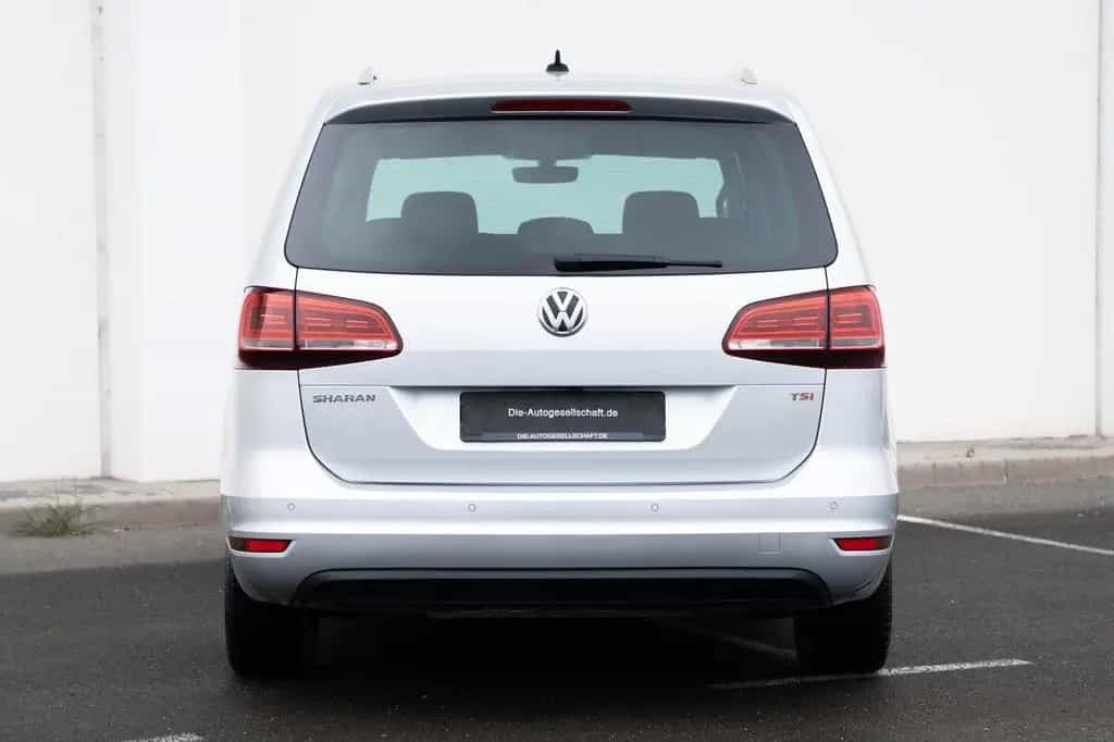 Volkswagen Sharan 1.4 TSI Sound*NAVI*KAMERA*STHZ*AHK*1.HD* 06/2017-photo-7