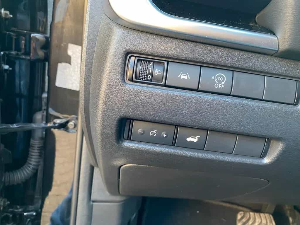 Nissan Qashqai N-Connecta X Tronik 02/2024-photo-12