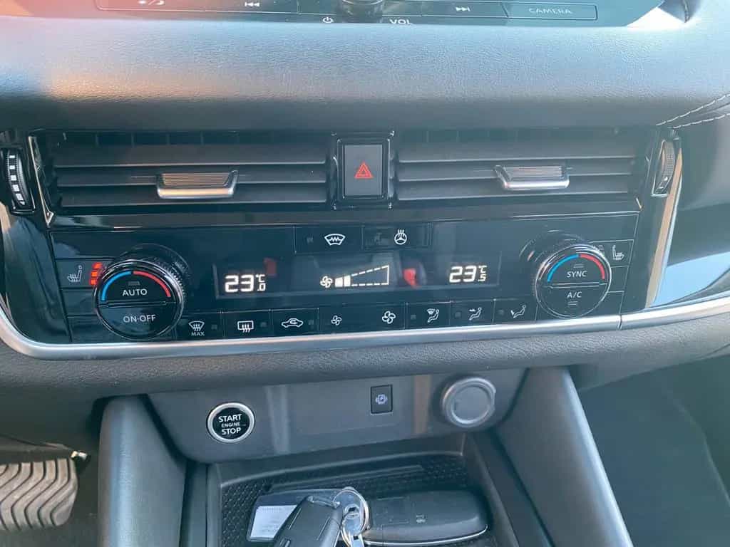 Nissan Qashqai N-Connecta X Tronik 02/2024-photo-18