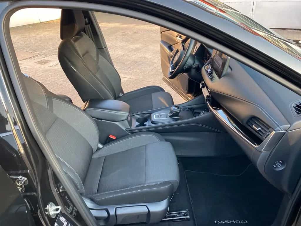 Nissan Qashqai N-Connecta X Tronik 02/2024-photo-8