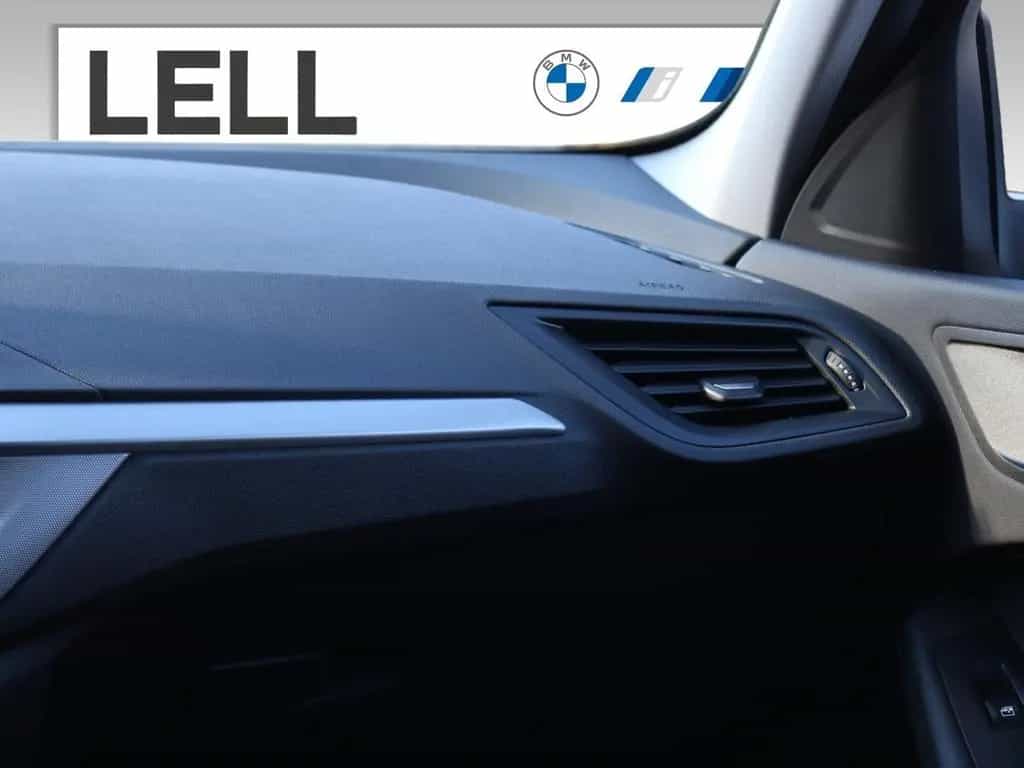 BMW 1 Series 118i Hatch Advantage DAB LED WLAN Tempomat Shz 12/2022-photo-8