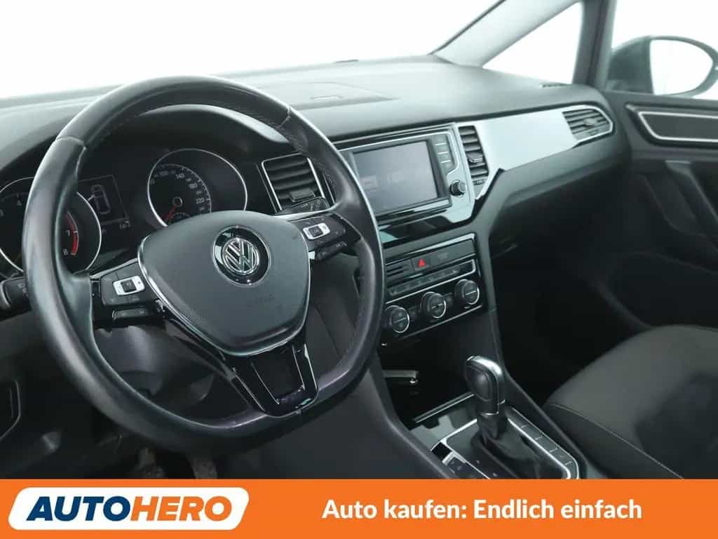 Volkswagen 1.4 TSI Highline BMT Aut.*NAVI*BI-XENON*ACC*PDC* 09/2017-photo-10